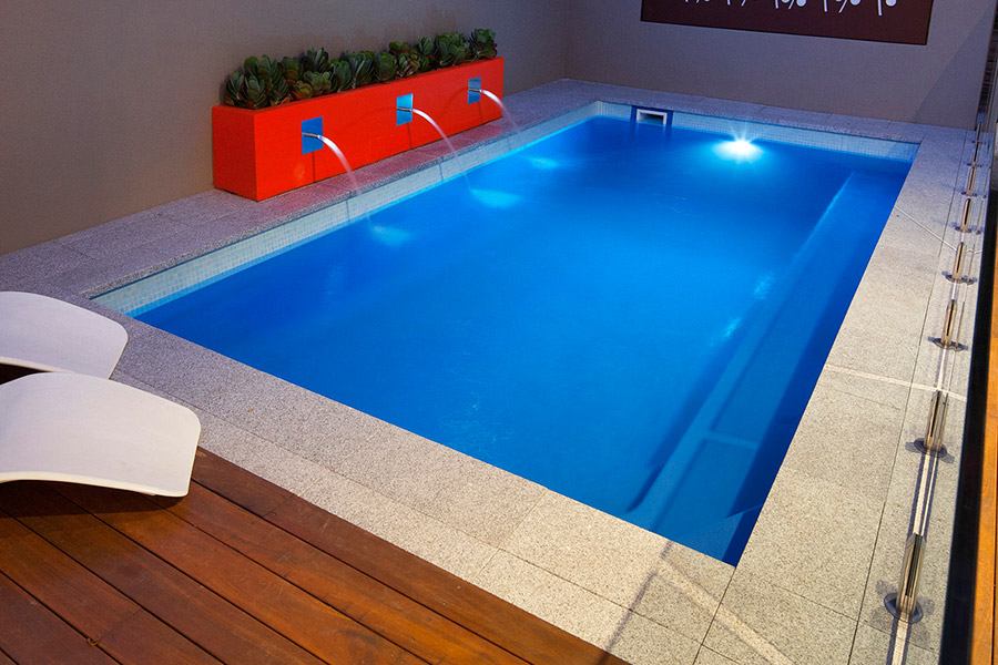 The Empire is part of our extensive range of 23 award-winning fibreglass swimming pools for you to choose from.
