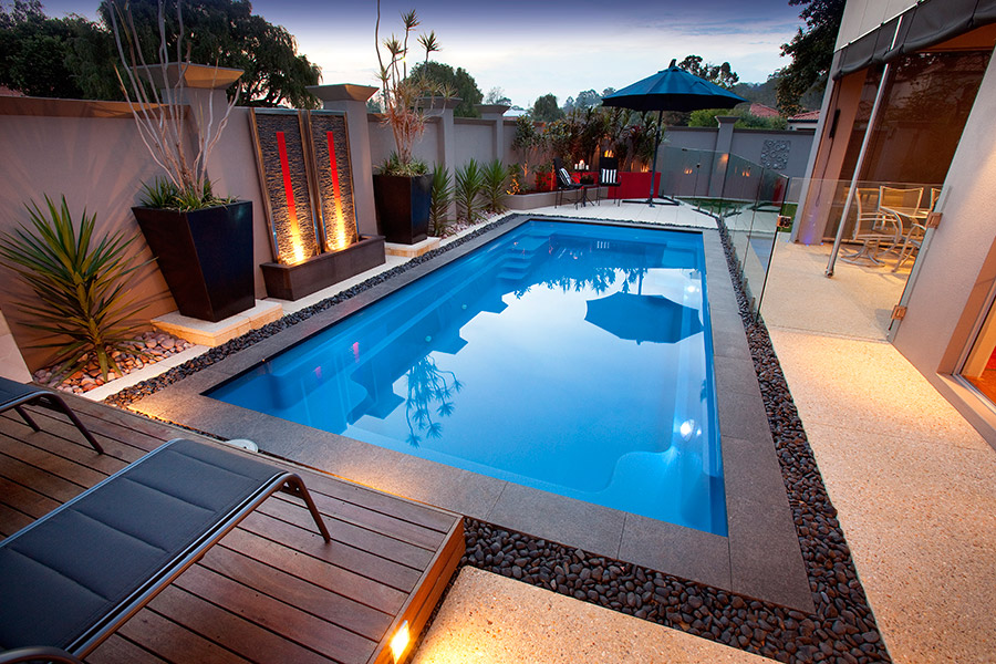 The award-winning Regency has a modern pool design that maximises both safety and fun in the sun.